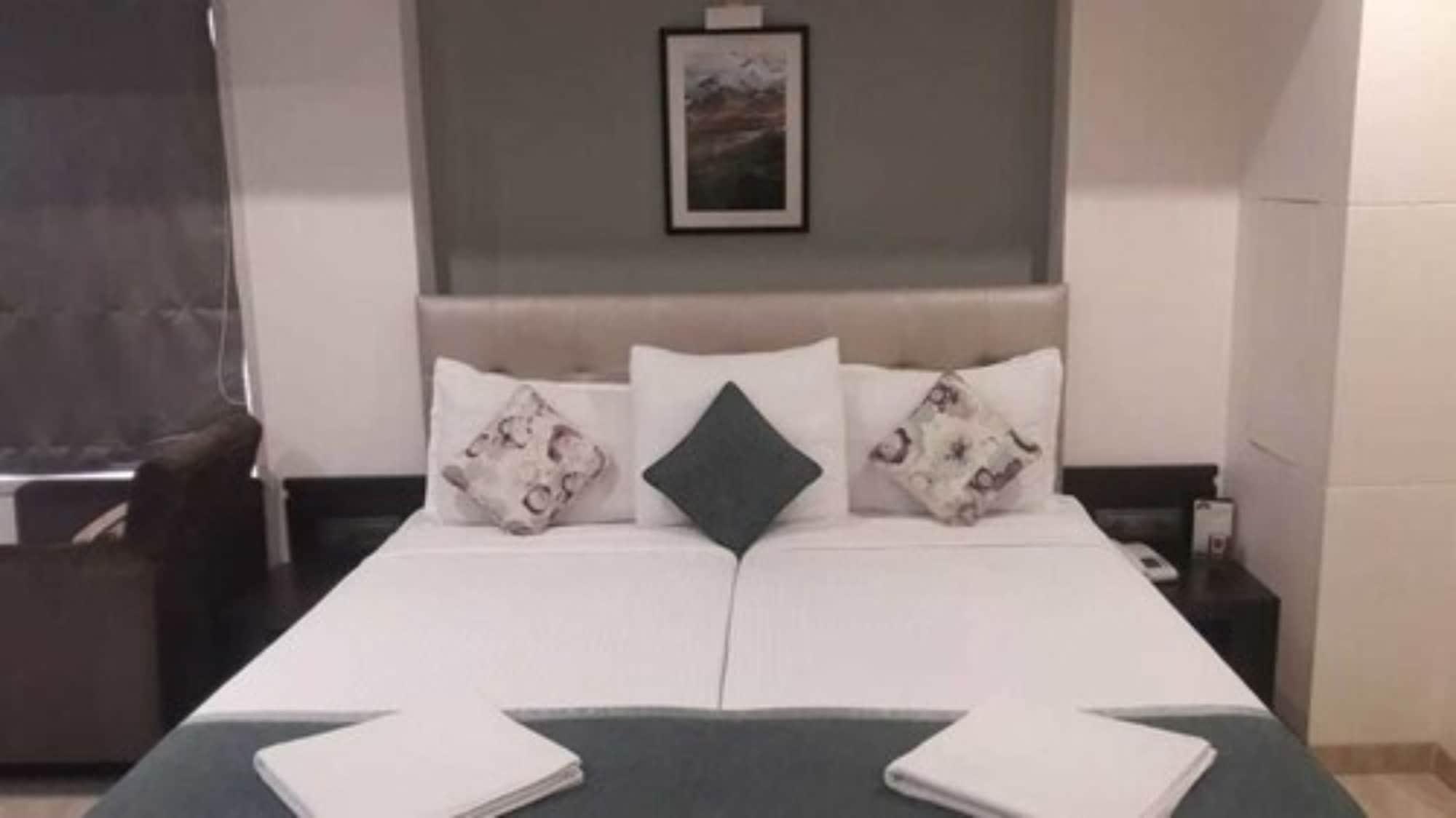 Hotel Le Grande - Mumbai International Airport מראה חיצוני תמונה