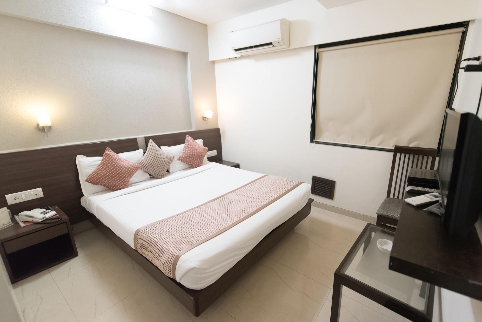 Hotel Le Grande - Mumbai International Airport מראה חיצוני תמונה
