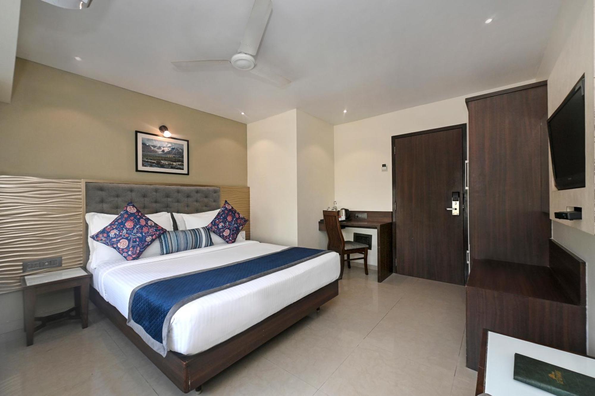 Hotel Le Grande - Mumbai International Airport מראה חיצוני תמונה