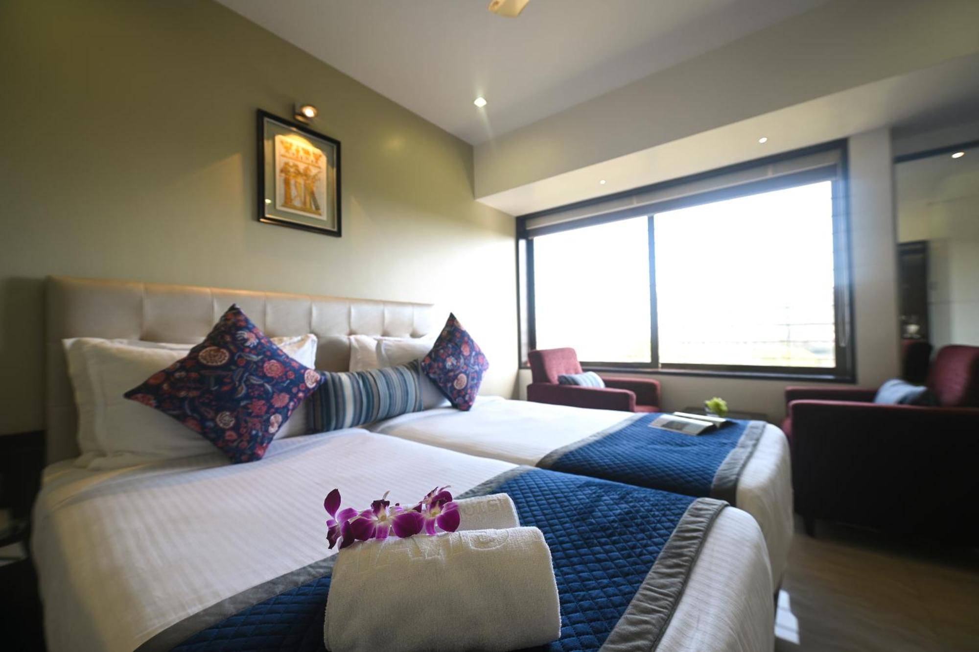 Hotel Le Grande - Mumbai International Airport מראה חיצוני תמונה